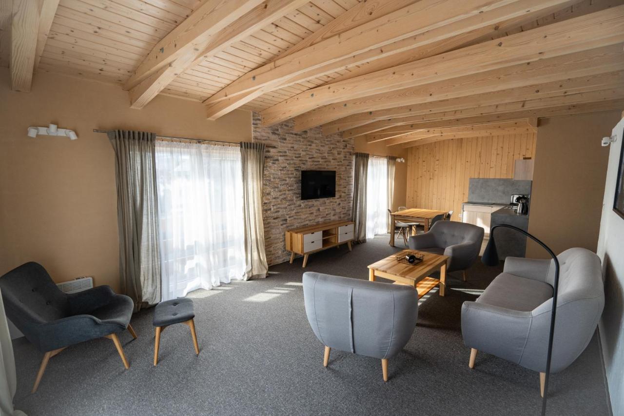 Apartmány Janka + camp Bešeňová Exterior foto
